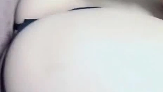 微博00后在校学生，175极品高颜值美女啪啪