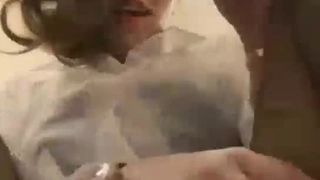 眼镜美眉 和她做爱就是一种享受 她玩吃鸡 我操她逼逼 小穴都操红了 无套内射