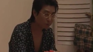 XIAOZHANGFU操丝袜母狗粉色奶子
