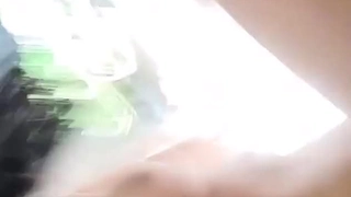 这个大学生妹子颜值身材不错 苗条性感，抱住享受销魂触感，挺翘屁股啪啪坐在鸡巴上吞吐呻吟受不了猛射