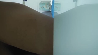 【国产馆】脱下唐服美少女用柔软的小手和小脚为寂寞的男人服务最后还射了