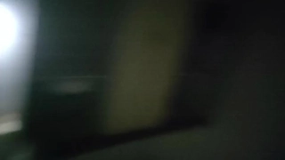 清纯女孩遭下药,被两个男人带到酒店玩弄,鸡巴塞嘴抽脸,操出白浆,最后还把精液射在脸上