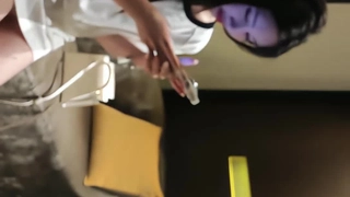 三人行,古怪三人行和BDSM元素