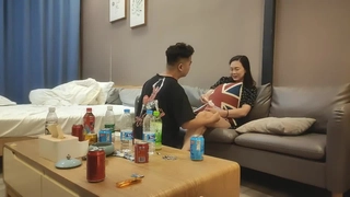 广州小静静呀_美女搞活三月九号
