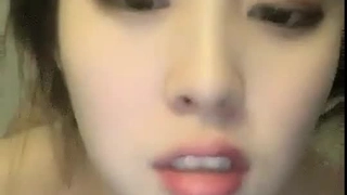 TRYSTAN BULL骚妻一边玩一边被后入