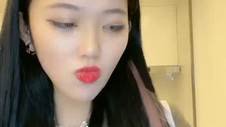 半老徐娘风韵犹存