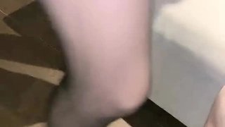 小姨子的床边诱惑